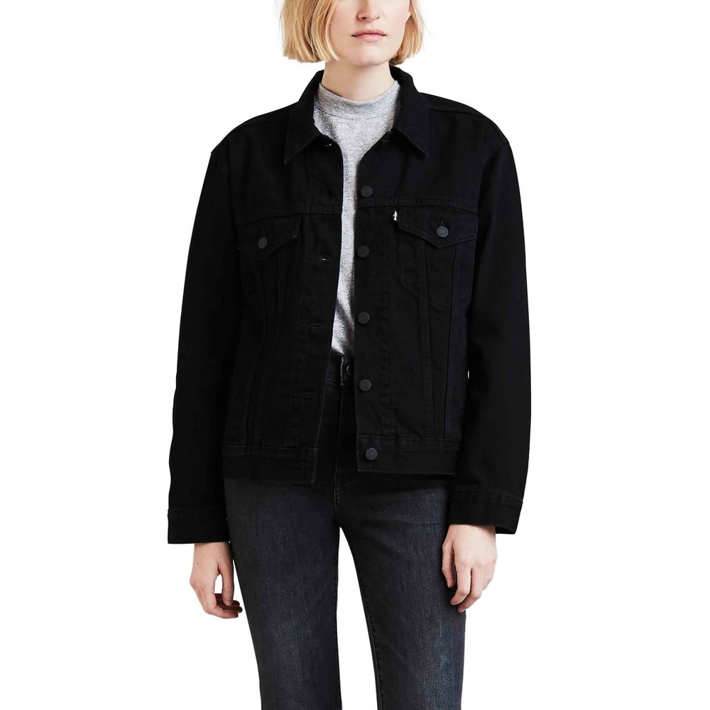 NWOT Levi’s Ex Boyfriend Trucker Jean Jacket in Black